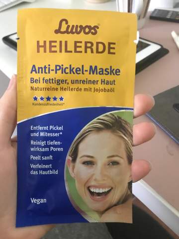 Welche Maske Soll Ich Nehmen Pickel Umfrage Abstimmung