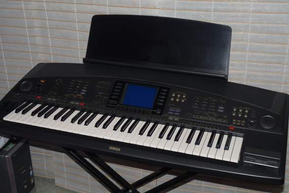Mein Keyboard - (PC, Musikinstrumente, Keyboard)