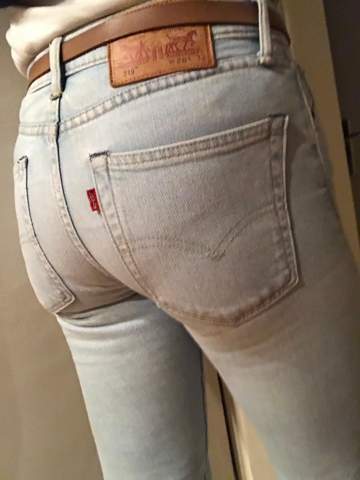 Welche von den skinny Jeans bildet meinen Po am besten ab? (Kleidung)