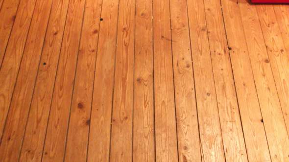 Welche Vorbereitungen Sind Notig Fur Fliesenlegen Auf Holzboden Badezimmer Fliesen