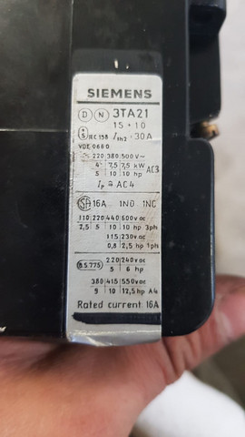 - (Technik, Technologie, Elektronik)
