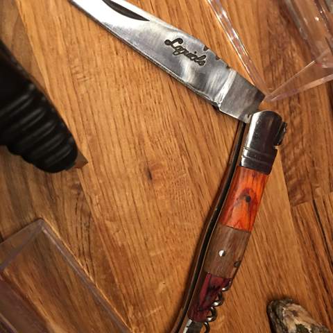 Welches Laguiole Messer ist das und was für Holz ist das?