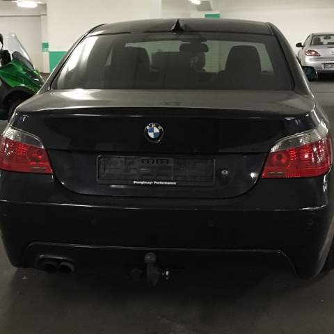 ....x - (Auto, Model, BMW)