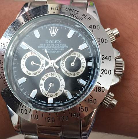 Hier ist die Rolex - (Uhr, Model, danke)