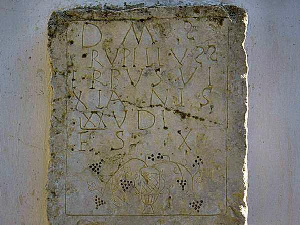 Alte Inschrift - (Geschichte, Latein, Antike)