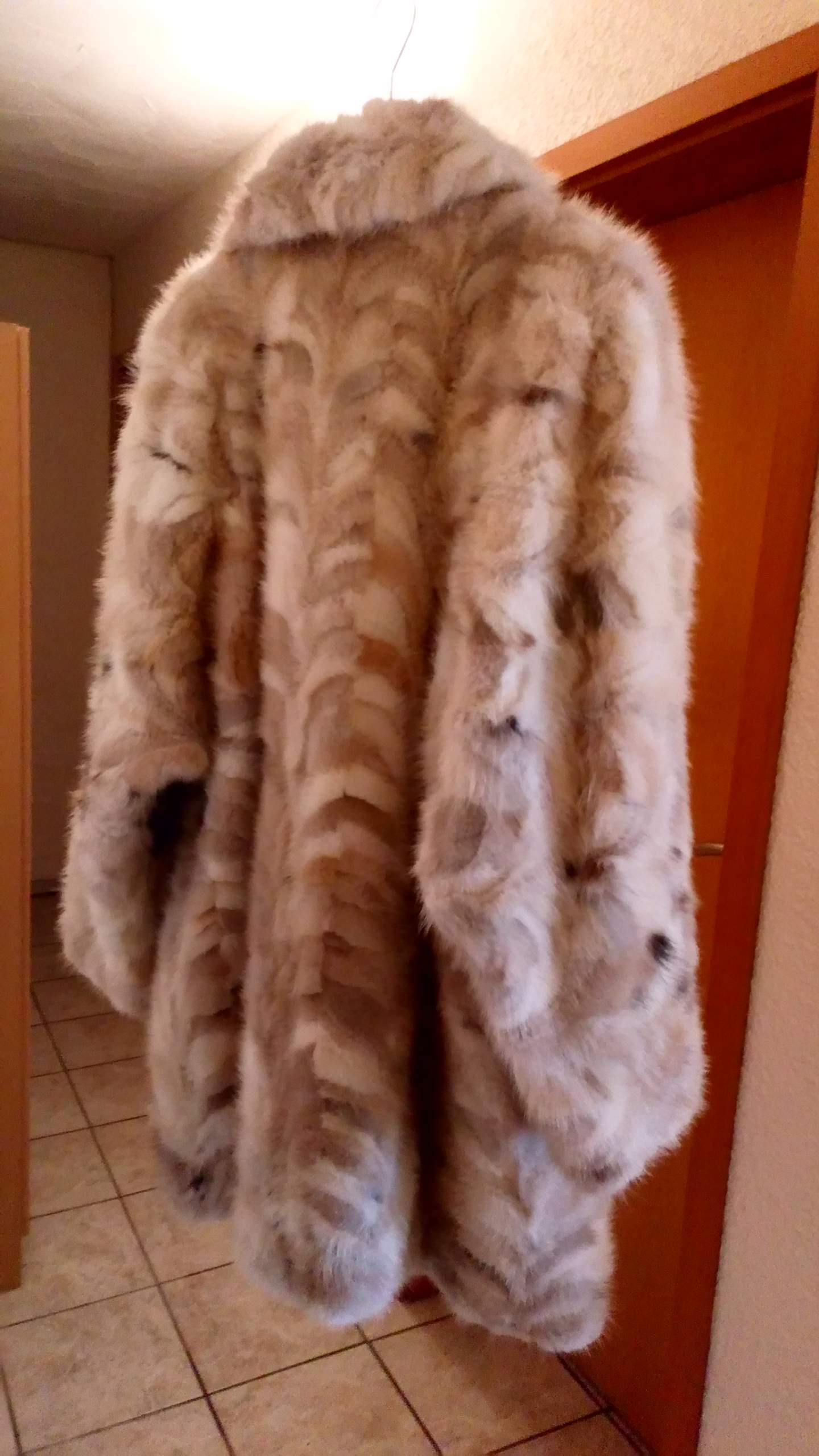 Wer kennt diese beiden Pelzarten? (Pelzjacke)