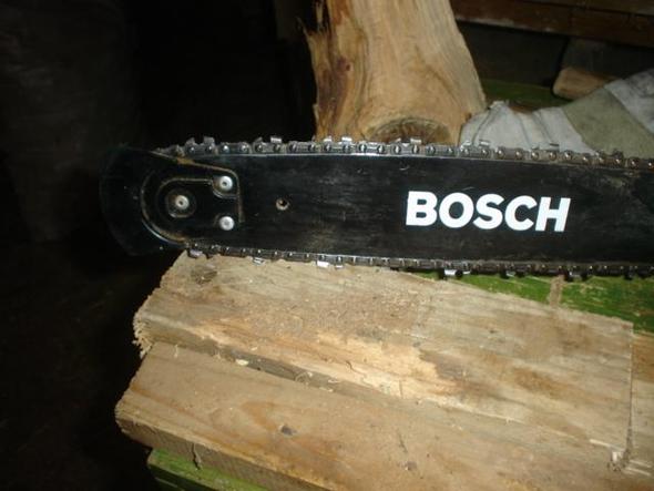 Ein plastikteil,das andere Sägeblätter nicht haben - (Freizeit, Technik, Kettensäge)