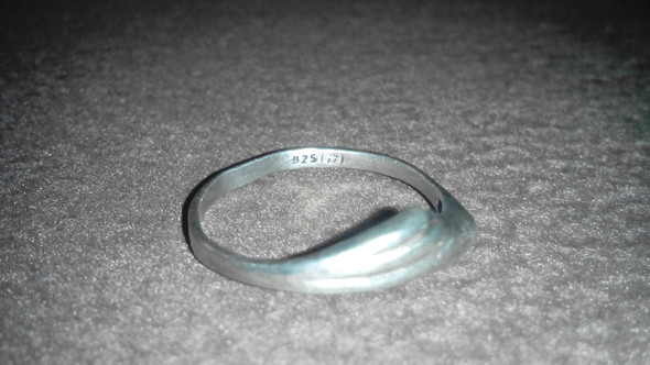Wie Alt Ist Der Ring Und Was Bedeutet Der Stempel Neben Der 925 Schmuck Silber
