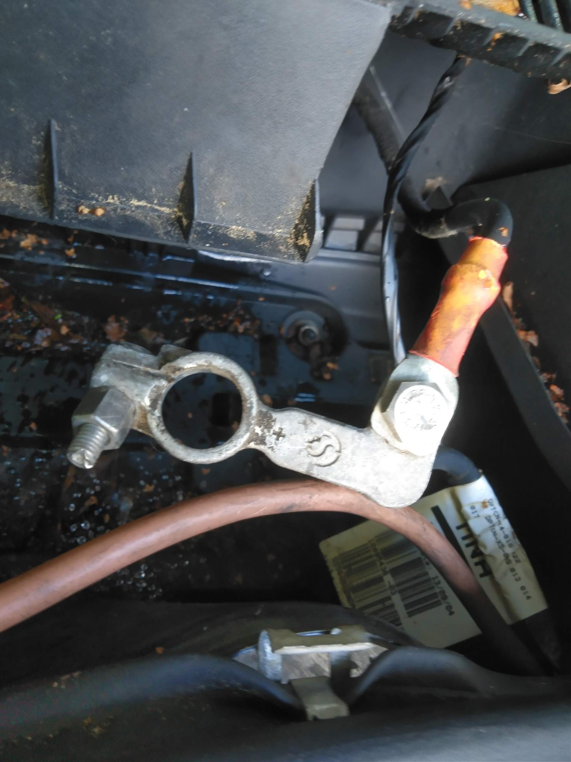Wie Autobatterie anschließen? (Elektronik, Batterie)