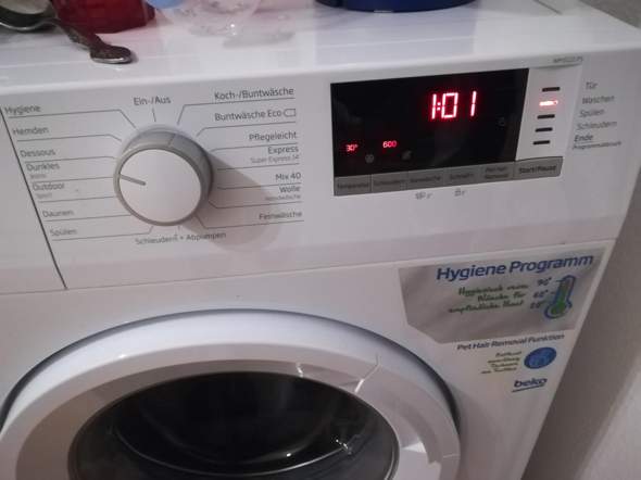 Wie bediene ich diese Waschmaschine?