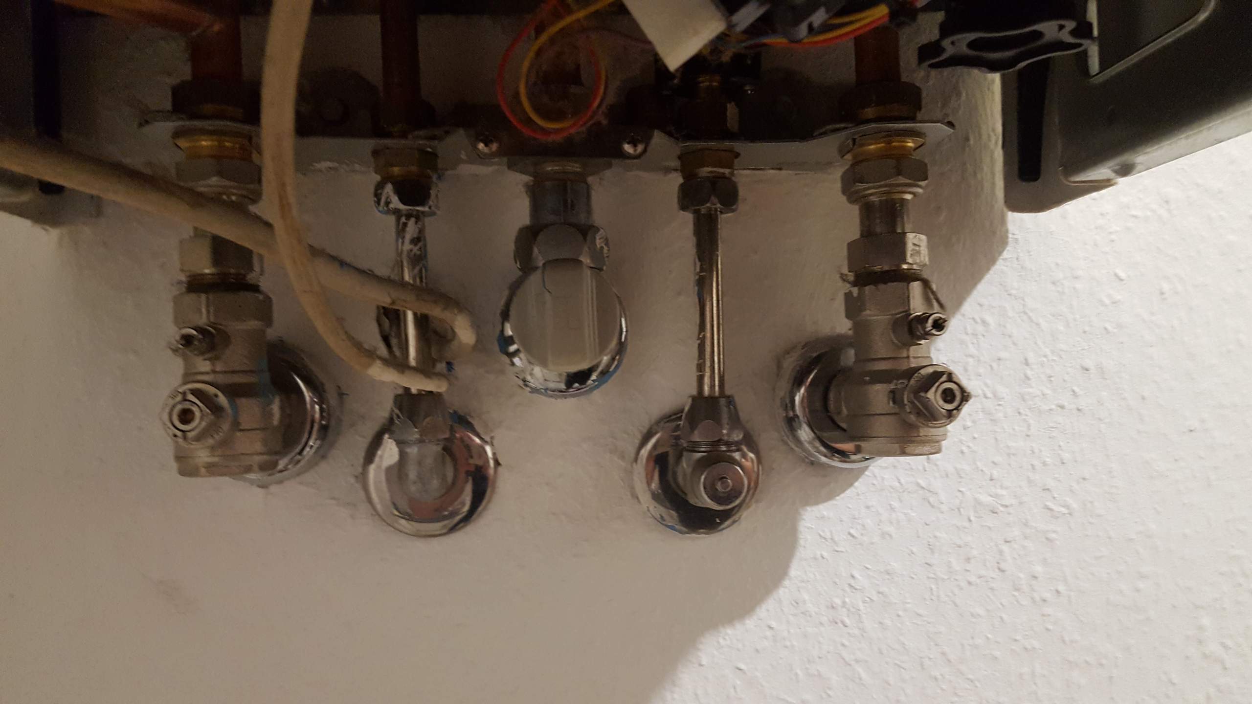 Junkers Zwn 18 6 Ke 23 Explosionszeichnung Wie befülle ich Junkers zwn 18-6 ke 23 mot Wasser? (Therme, Befüllen)