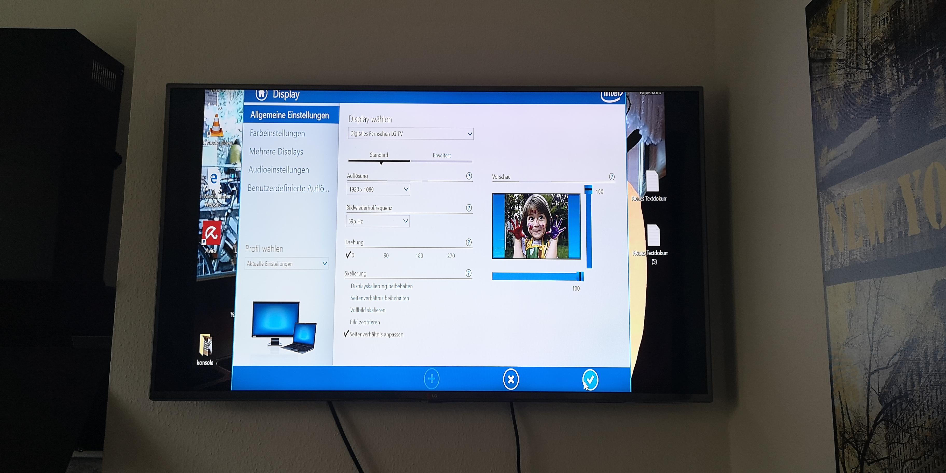 Wie bekomme ich das Bild wieder richtig hin? (Computer, PC, Grafik)