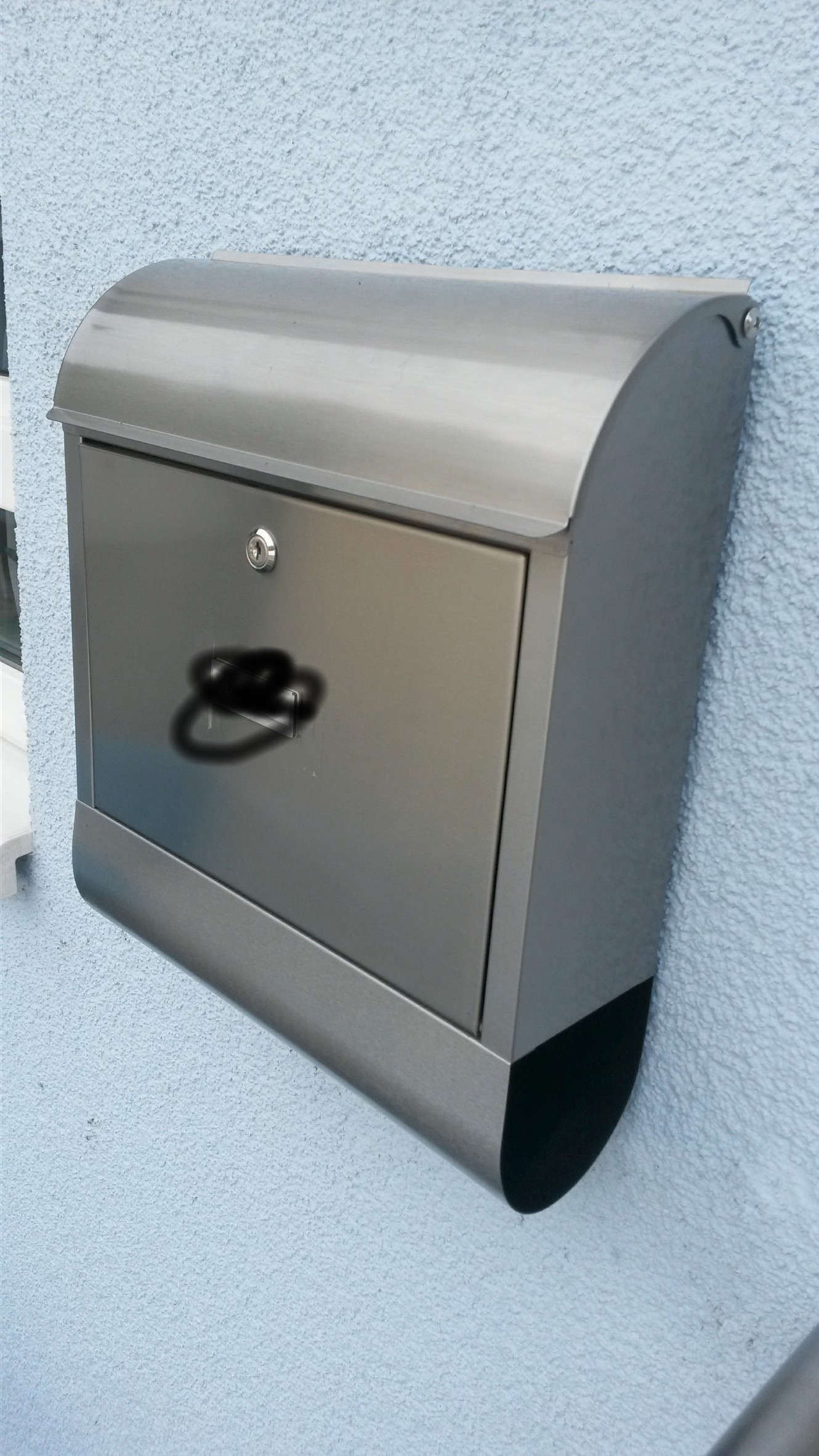 Wie bekomme ich die Post aus meinem Briefkasten ohne ihn zu beschädigen?