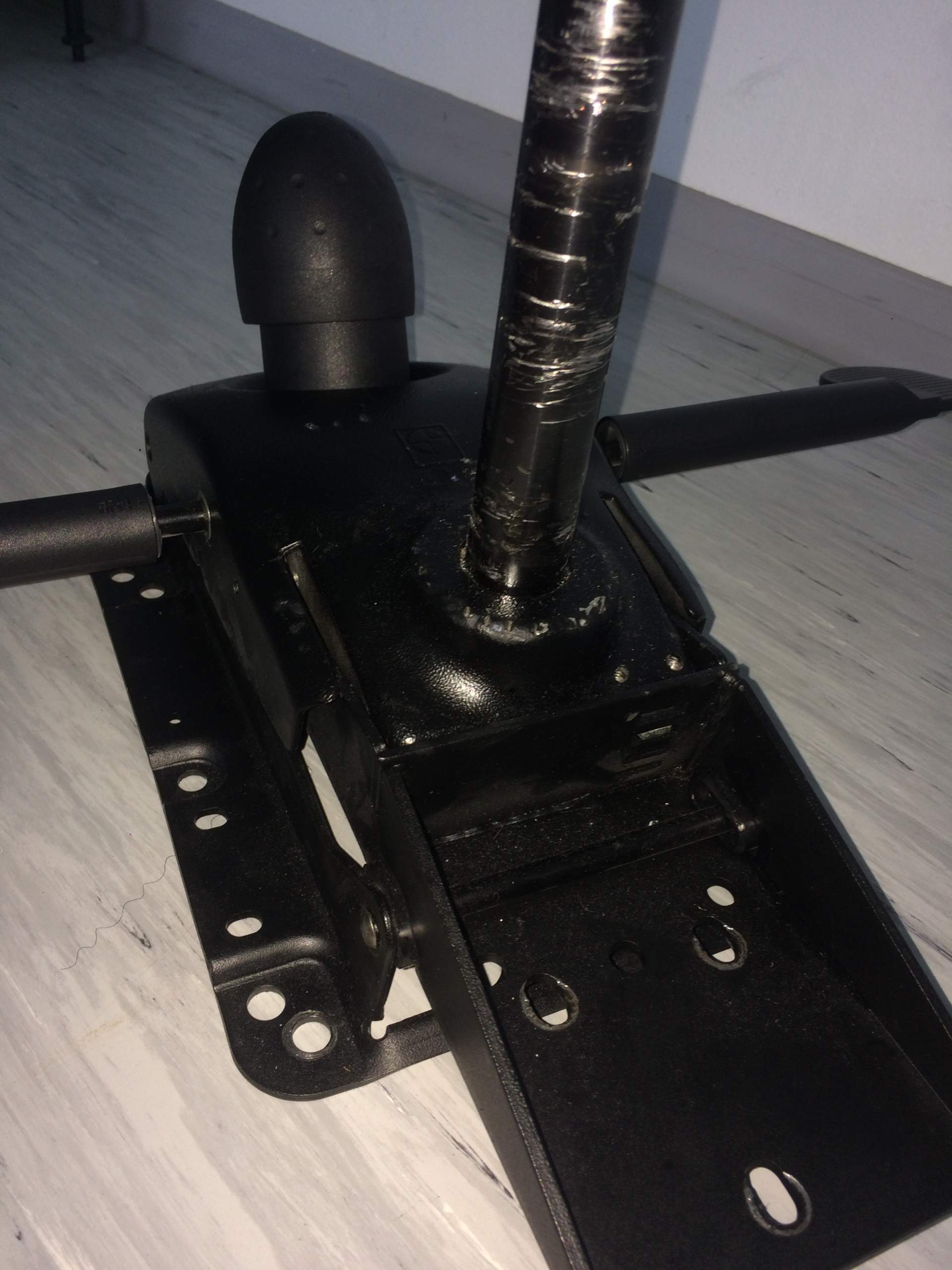 Wie bekomme ich diese Gasdruckfeder aus meinem Bürostuhl? Technik, Technologie) Wie bekomme ich diese Gasdruckfeder aus meinem Bürostuhl? Technik, Technologie)