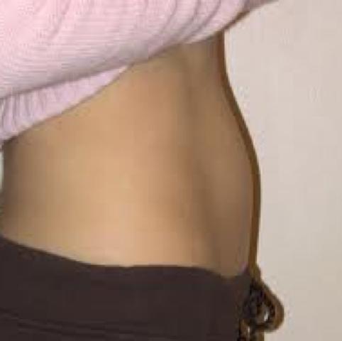 Das bild ist aus dem Internet aber so ungefähr sieht mein Bauch aus😬 - (Bauch, flach)