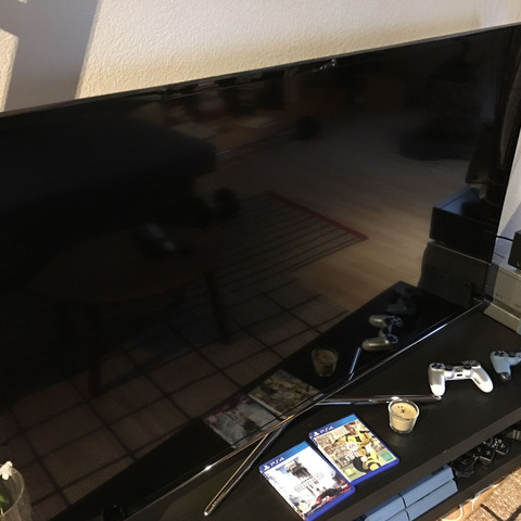 Samsung TV - (Samsung, TV)