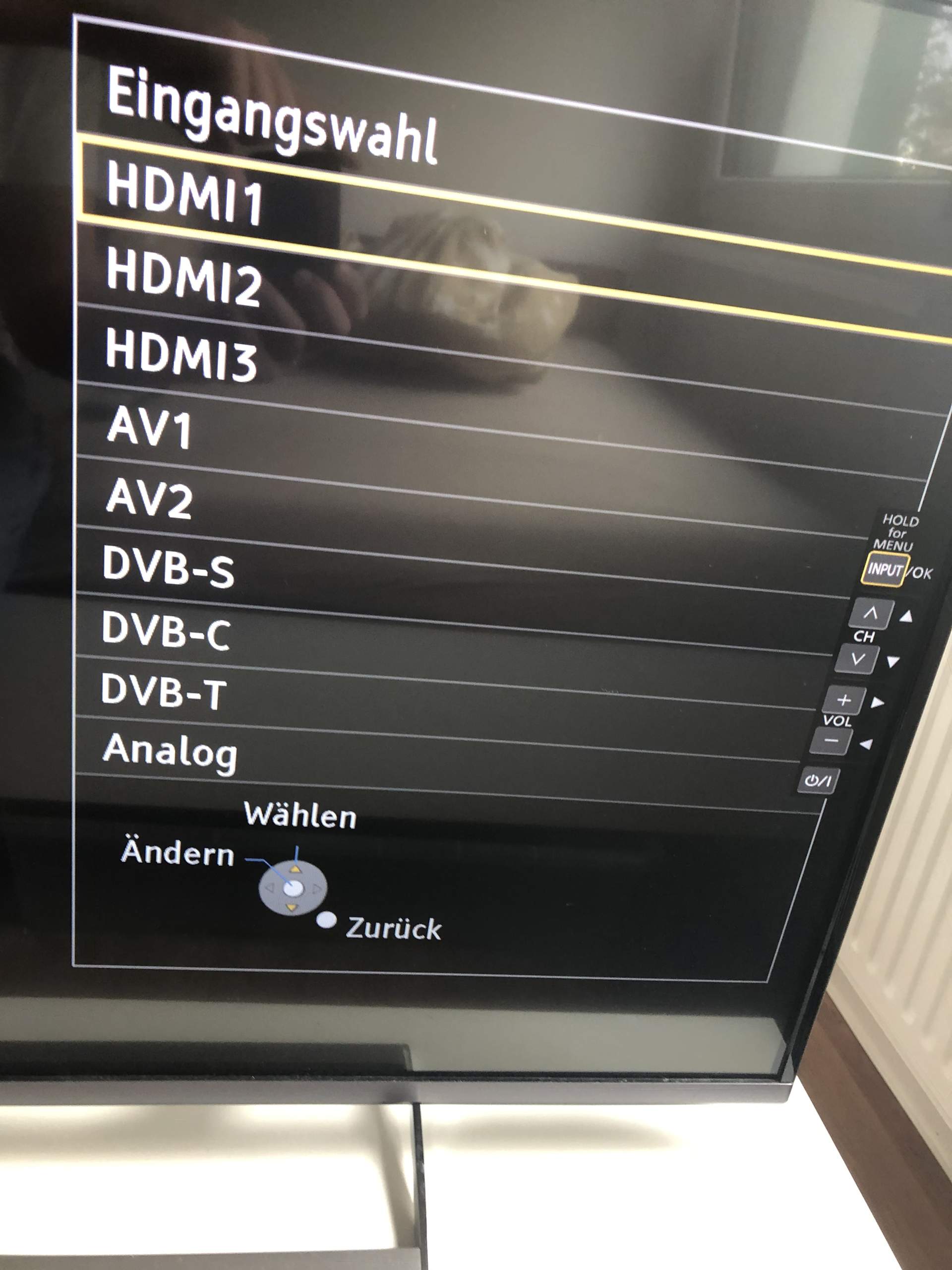 Wie bekomme ich meinen Panasonic TV angeschlossen? Technik