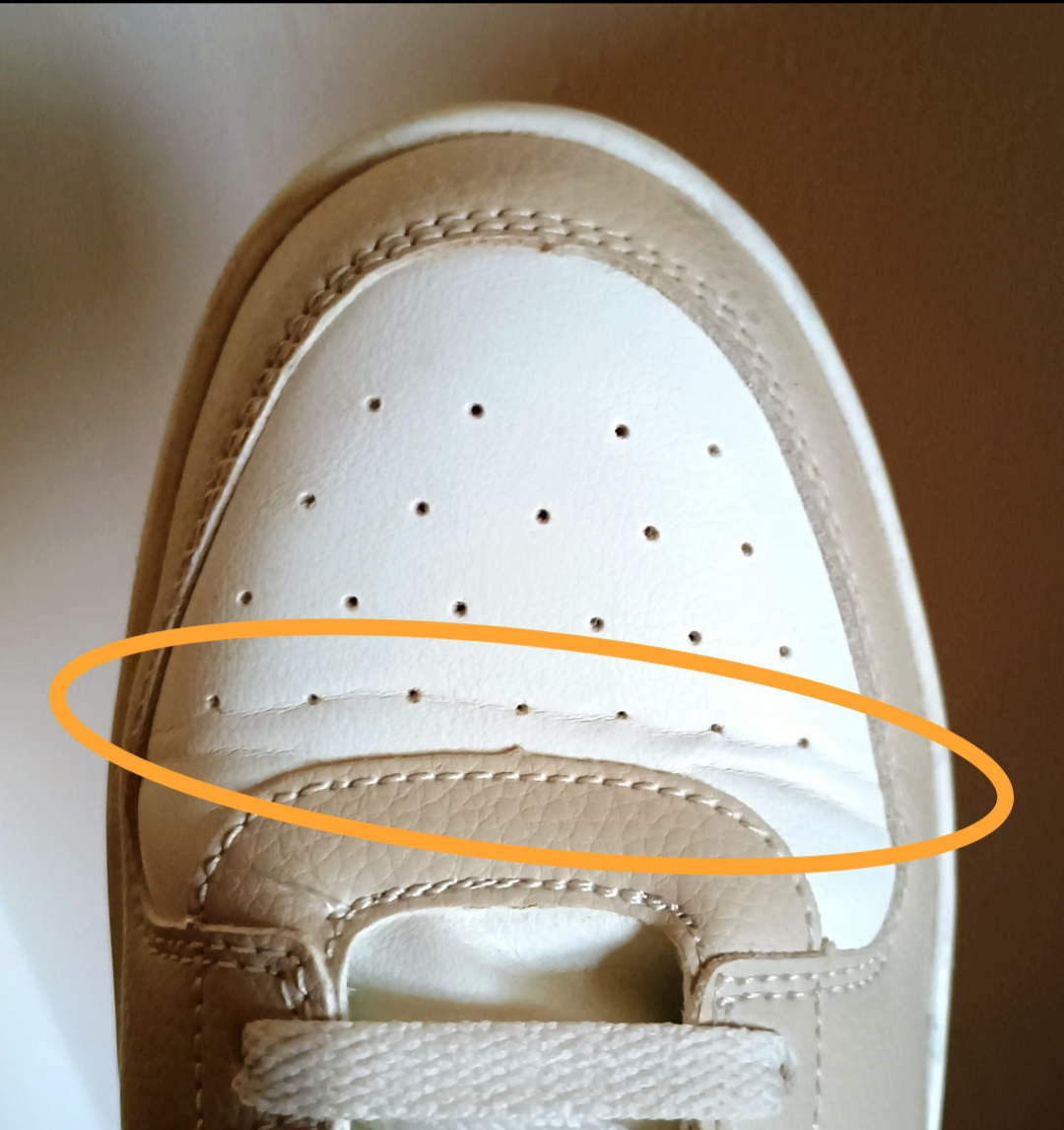 Wie bekommt man am besten diese Falte bei Schuhen weg? (Aussehen