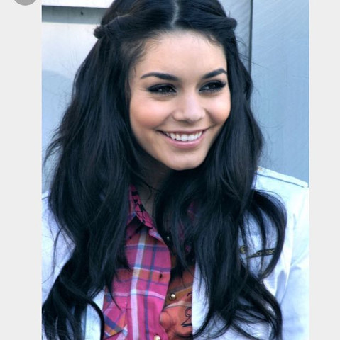 haarfarbe hin dunkles blau friseur