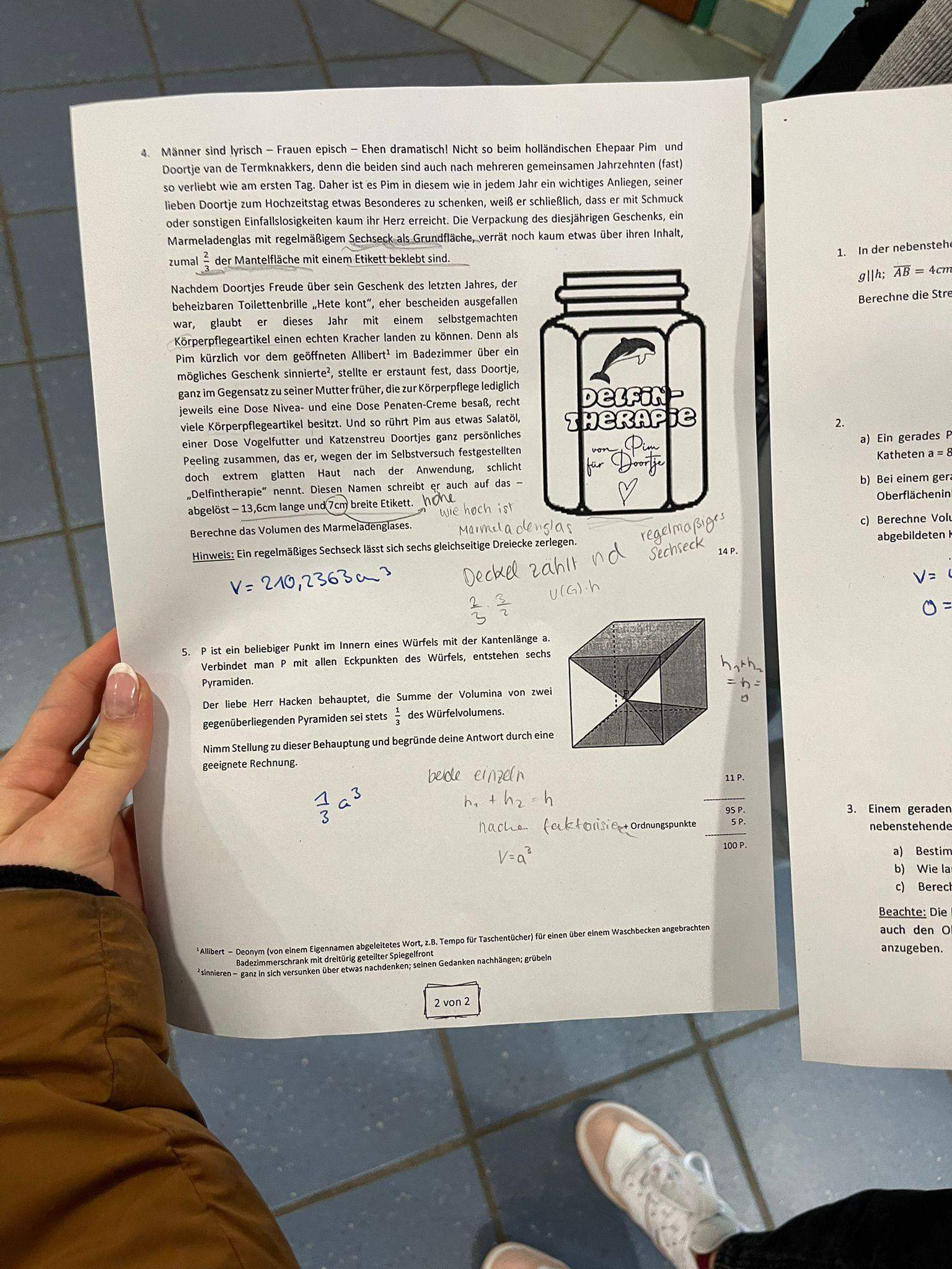 Wie berechne ich das Volumen? (Mathematik, Klassenarbeit, körperberechnung)