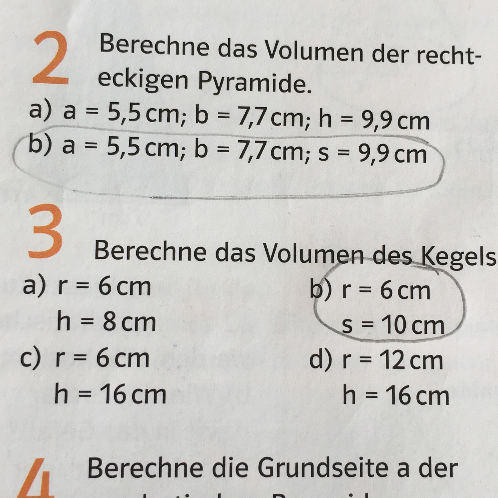 Wie berechne ich das Volumen eines kegels wenn s gegeben ist bzw wie stelle ich die Formel um