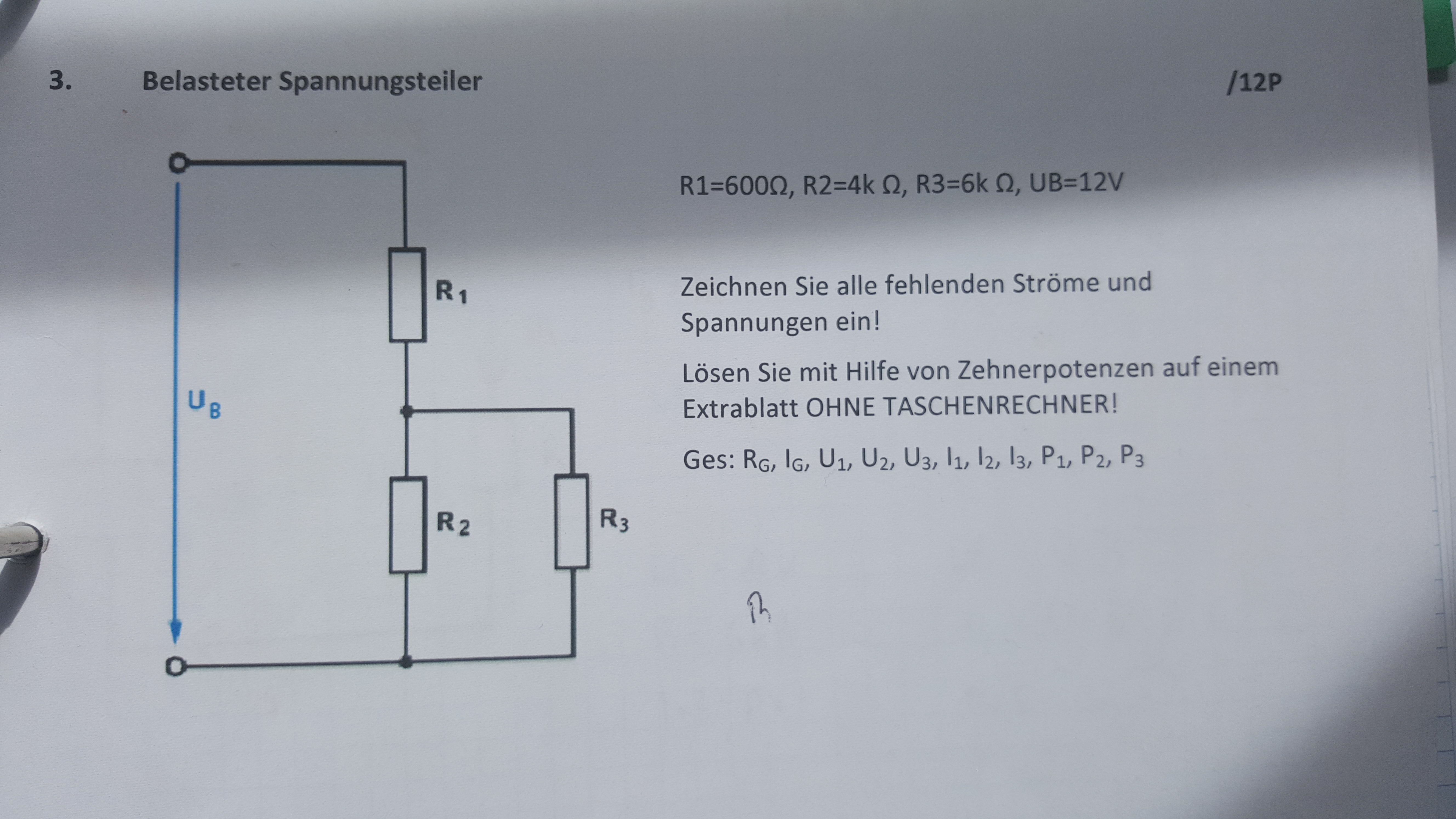 Wie berechne ich dieses PhysikBeispiel (Spannungen)? (Schule, Mathe, Mathematik)