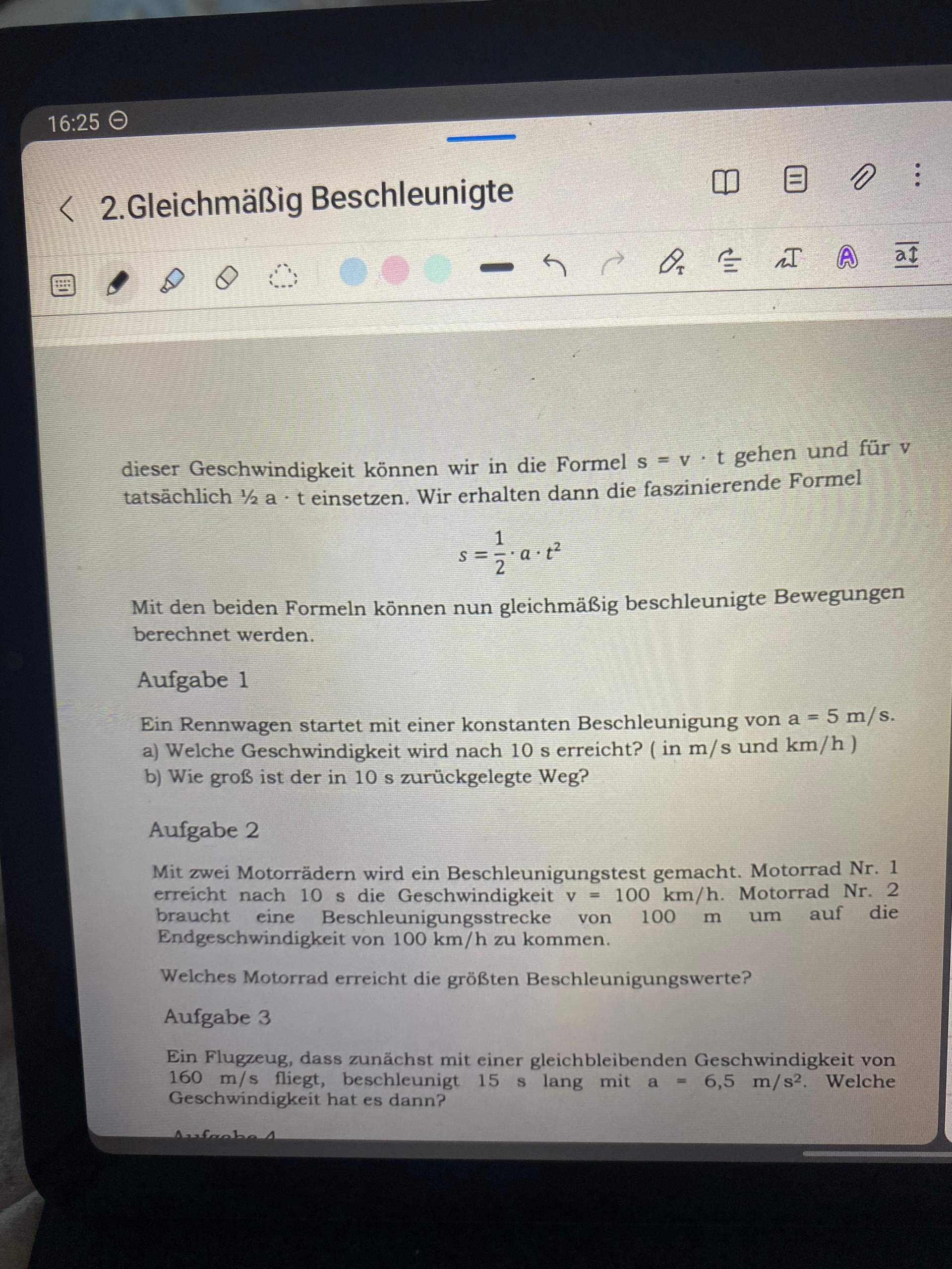 Wie berechnet man bei Aufgabe 2 die Beschleunigung des 2. Motorrads