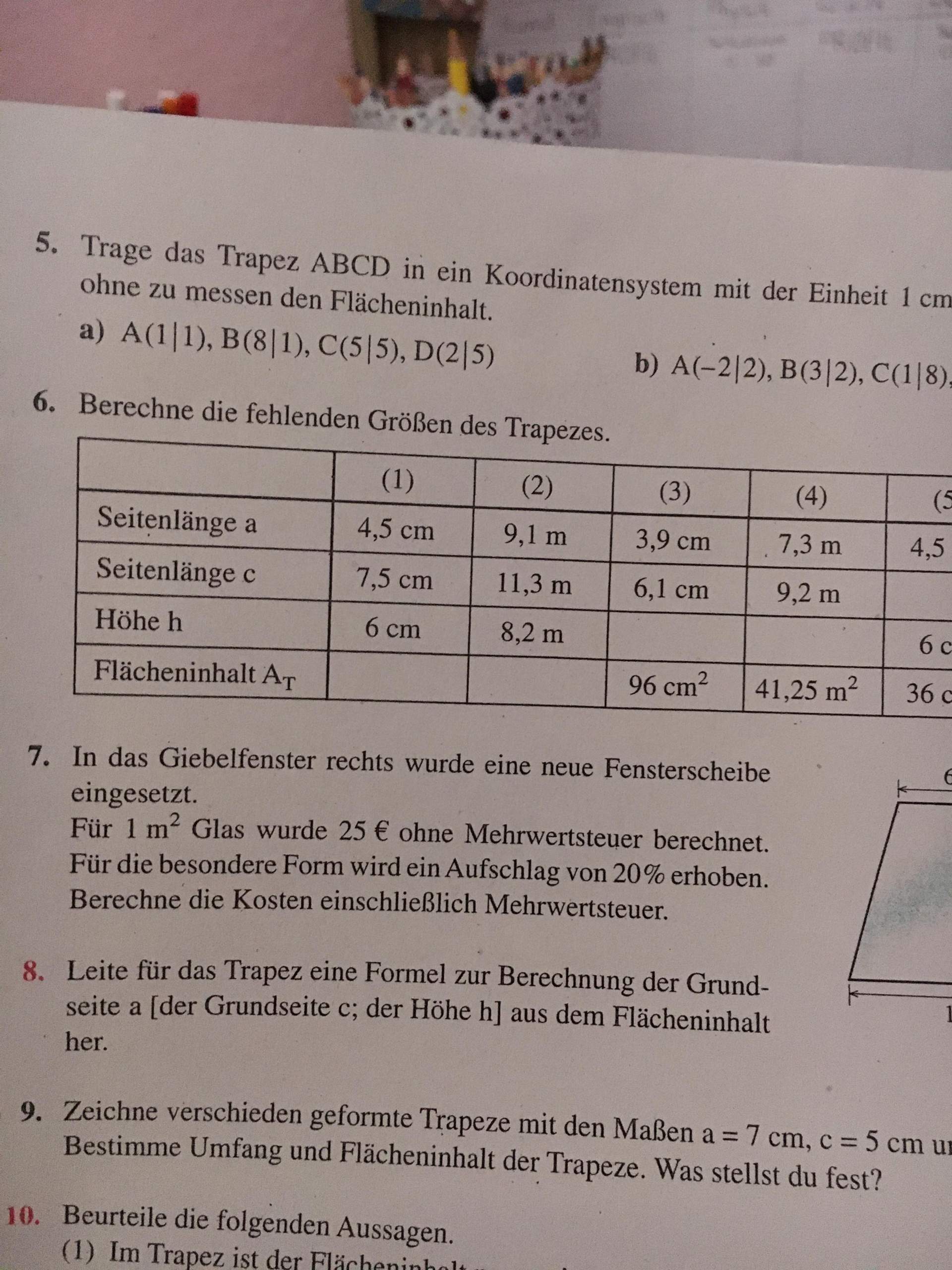Wie berechnet man die fehlende Größe h eines Trapez? (Schule, Mathematik)