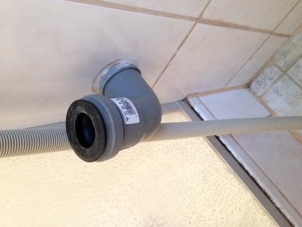 Wie den Abwasserschlauch einer Waschmaschine montieren bei Wandanschluss?(inkl. Foto) (Technik ...
