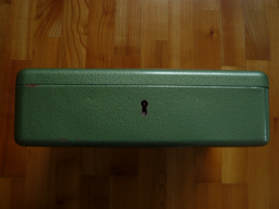 Wie Diese Geldkassette Aufkriegen Ohne Den Inhalt Zu Beschadigen Sicherheit Schluesseldienst Tresor