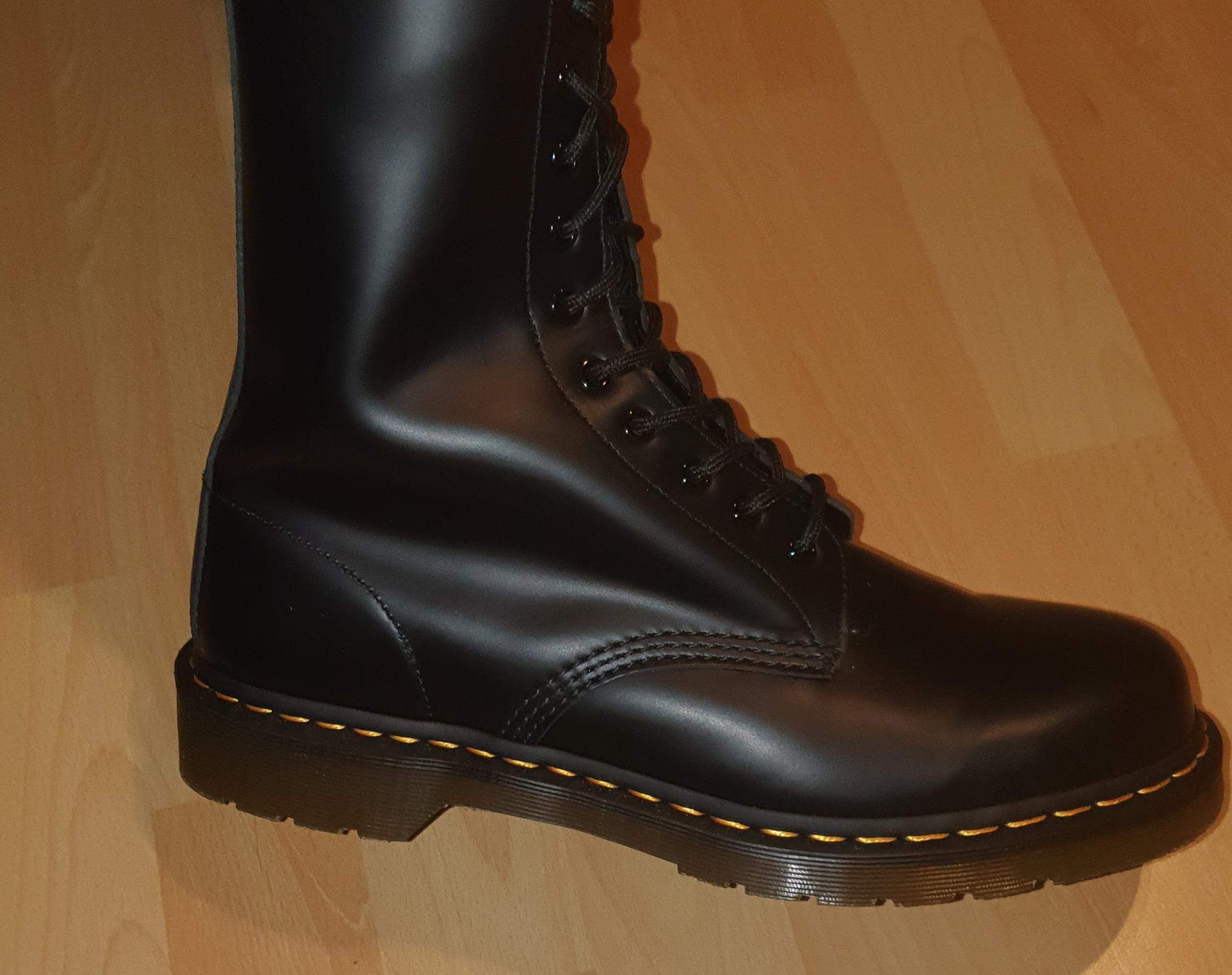 Dr martens pflege leder Clearance