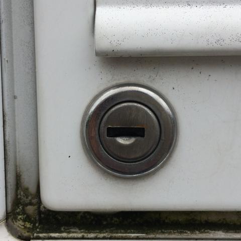 Wie Entferne Ich Am Besten Eine Abgebrochene Schlussel Spitze Aus Ihrem Schloss Abbrechen Gebrochen Briefkasten