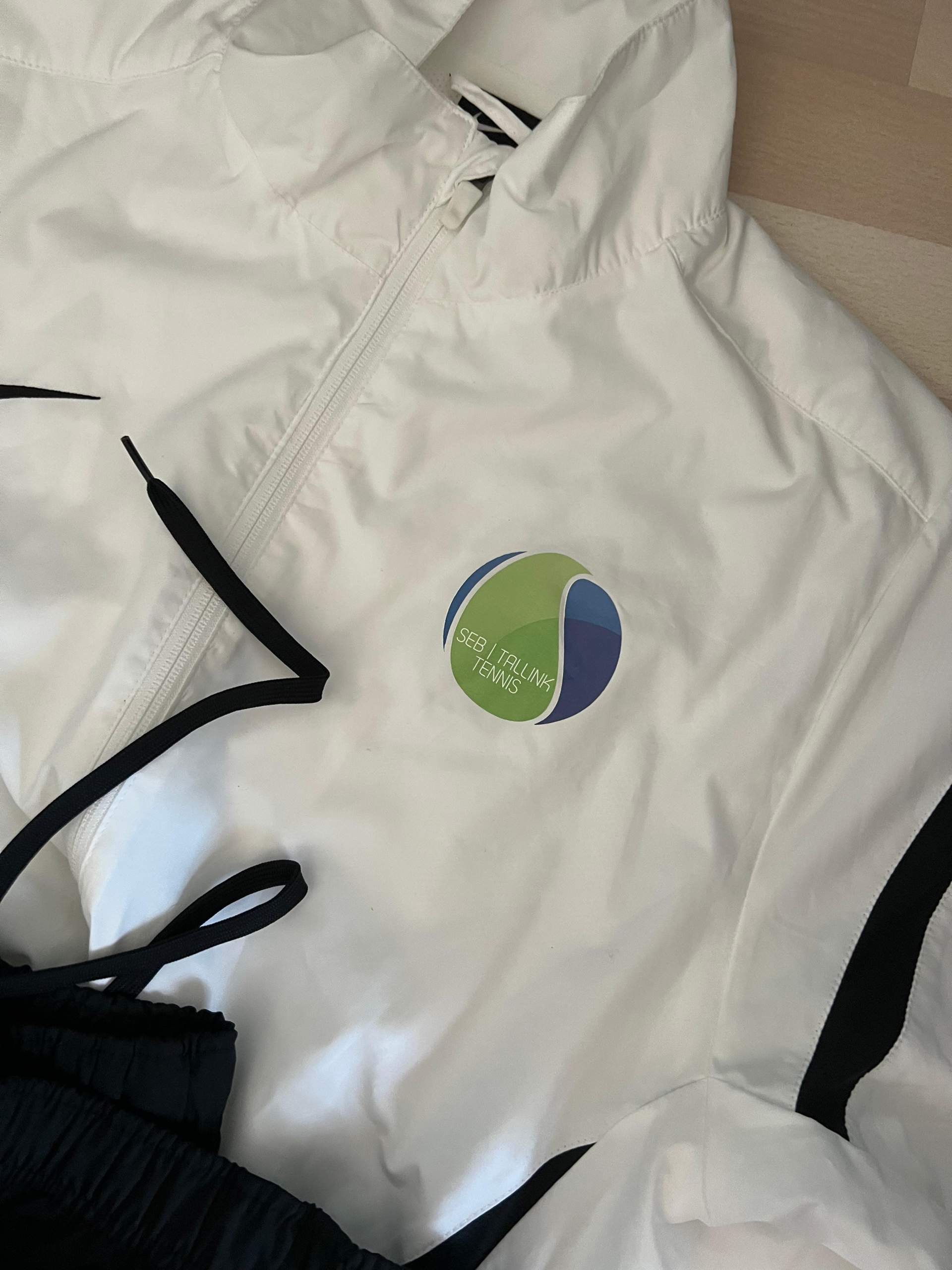 Aufdruck Entfernen Jacke