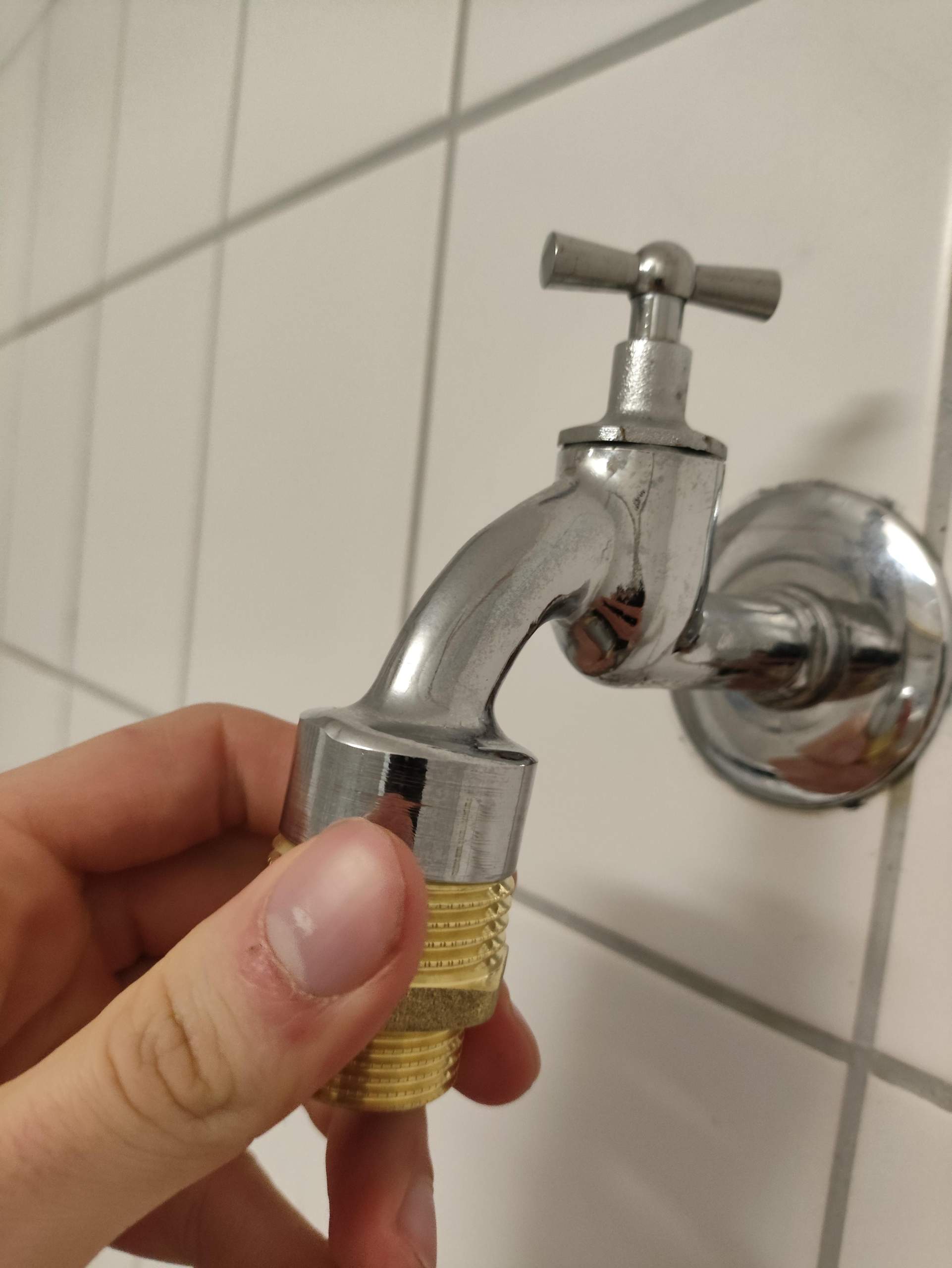 In Welche Richtung Dreht Man Wasser Ab