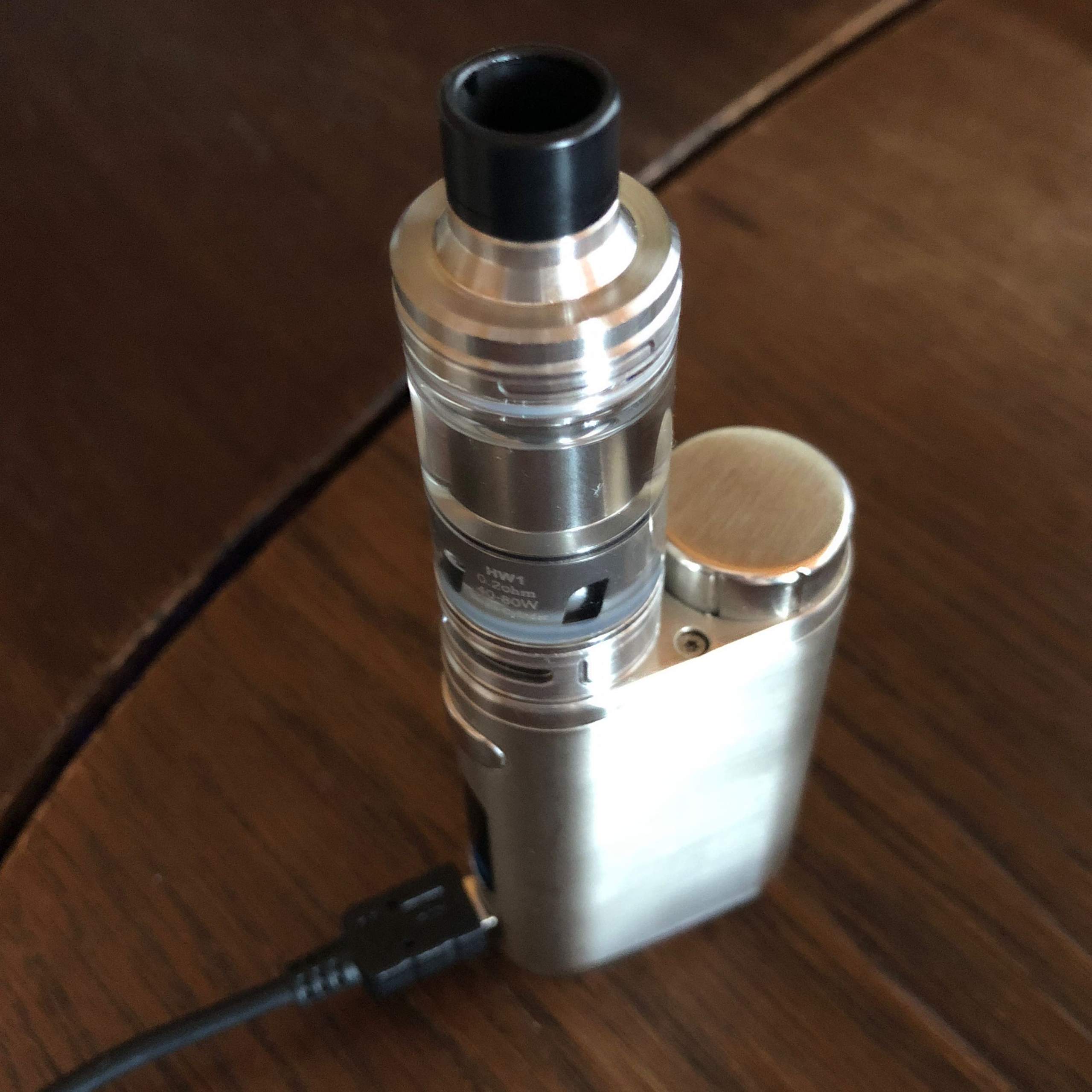 elfbar nachfüll pod läuft aus iStick Pico 75w Authentic ✓Availble in Brushed SS and Black ✓Authentic 100%  Legit ✓18650 battery(not included) ✓TC/VW Mod ✓Can upgrade to artic Fox  firmware ⚠️If out of stock sa shopee! Check nyopo main image 1