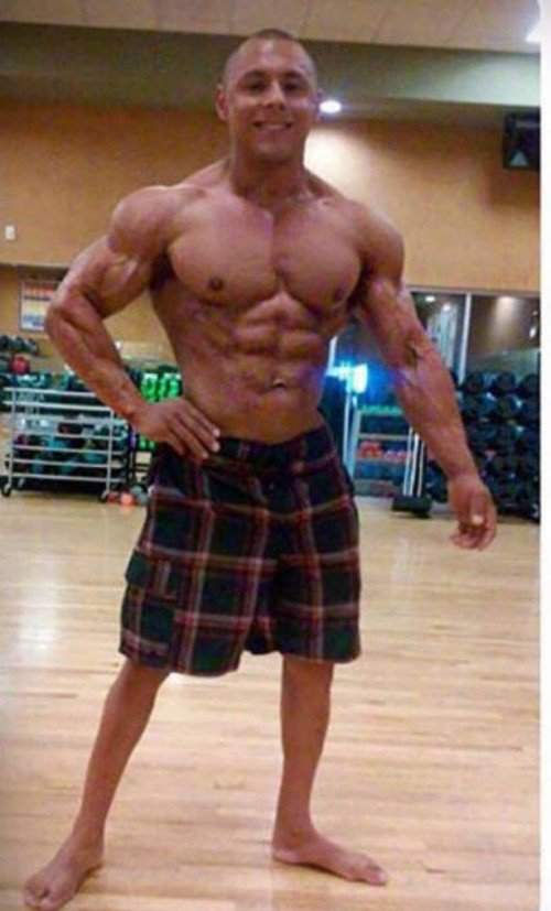 Wie Findet Ihr Bodybuilder Die Die Beine Nicht Mittrainieren Fitness wie-findet-ihr-bodybuilder-die-die-beine-nicht-mittrainieren-fitness