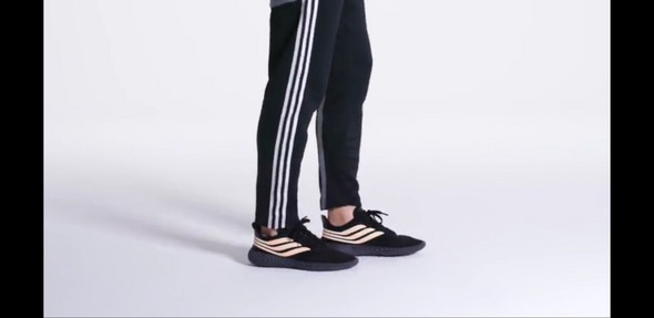 Wie findet ihr die Schuhe? Adidas Sobakov? Wie findet ihr die Schuhe? Adidas Sobakov?