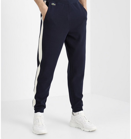 Wie findet ihr diese Lacoste Jogginghose? (Mode, Kleidung Wie findet ihr diese Lacoste Jogginghose? (Mode, Kleidung