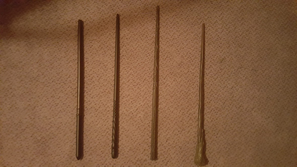 - (Harry Potter, Wand)