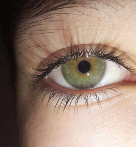Wie findet ihr meine Augenfarbe?