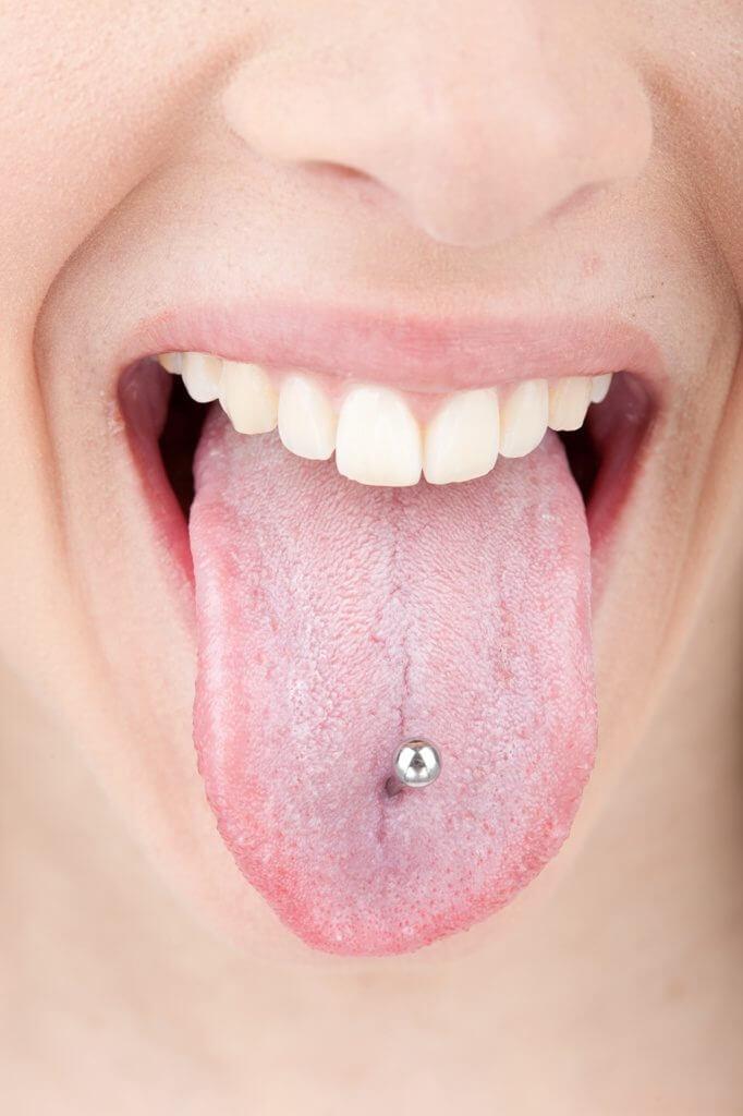 Wie Lange Braucht Ein Zungenpiercing Zum Abheilen Wie findet ihr Zungenpiercings? (Umfrage, Piercing)