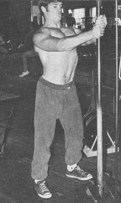 Athlete - (Bodybuilding, Pullover, Oldschool)