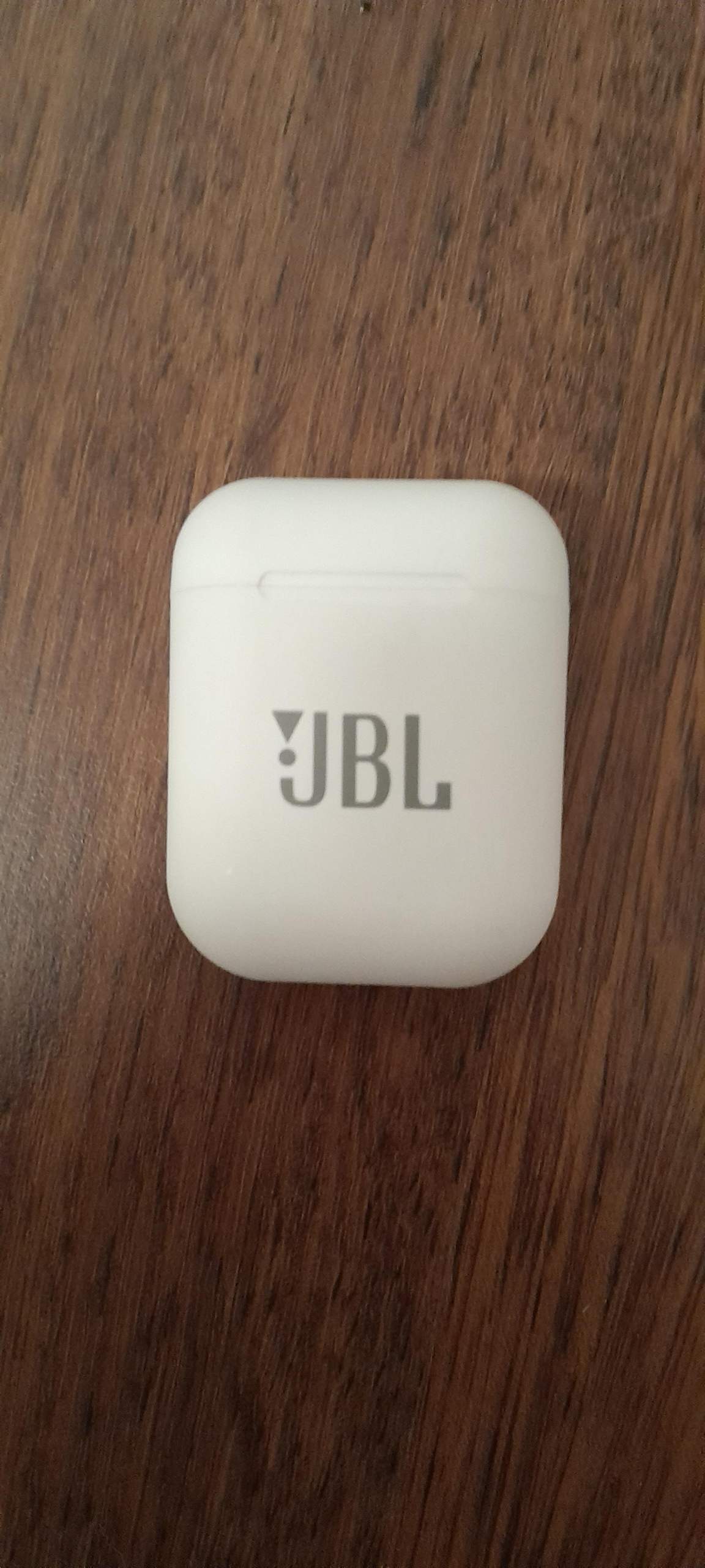 Wie heissen diese Kopfhörer bei Bluetooth? (JBL, BluetoothKopfhörer