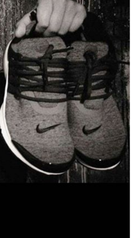 Hier die Schuhe - (Schuhe, Fashion)