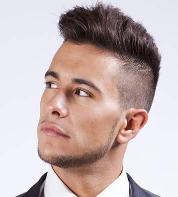 Wie heißt der Haarschnitt auf dem Bild? (Haare, Style, Friseur)