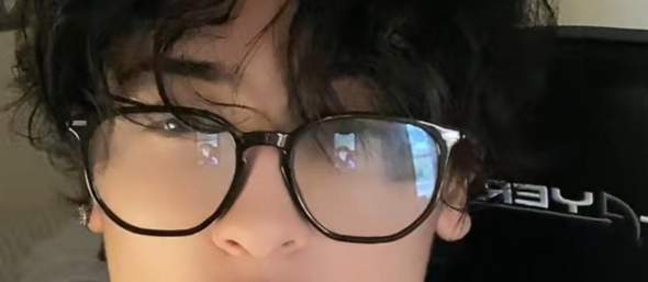 Wie heißt die Brille?