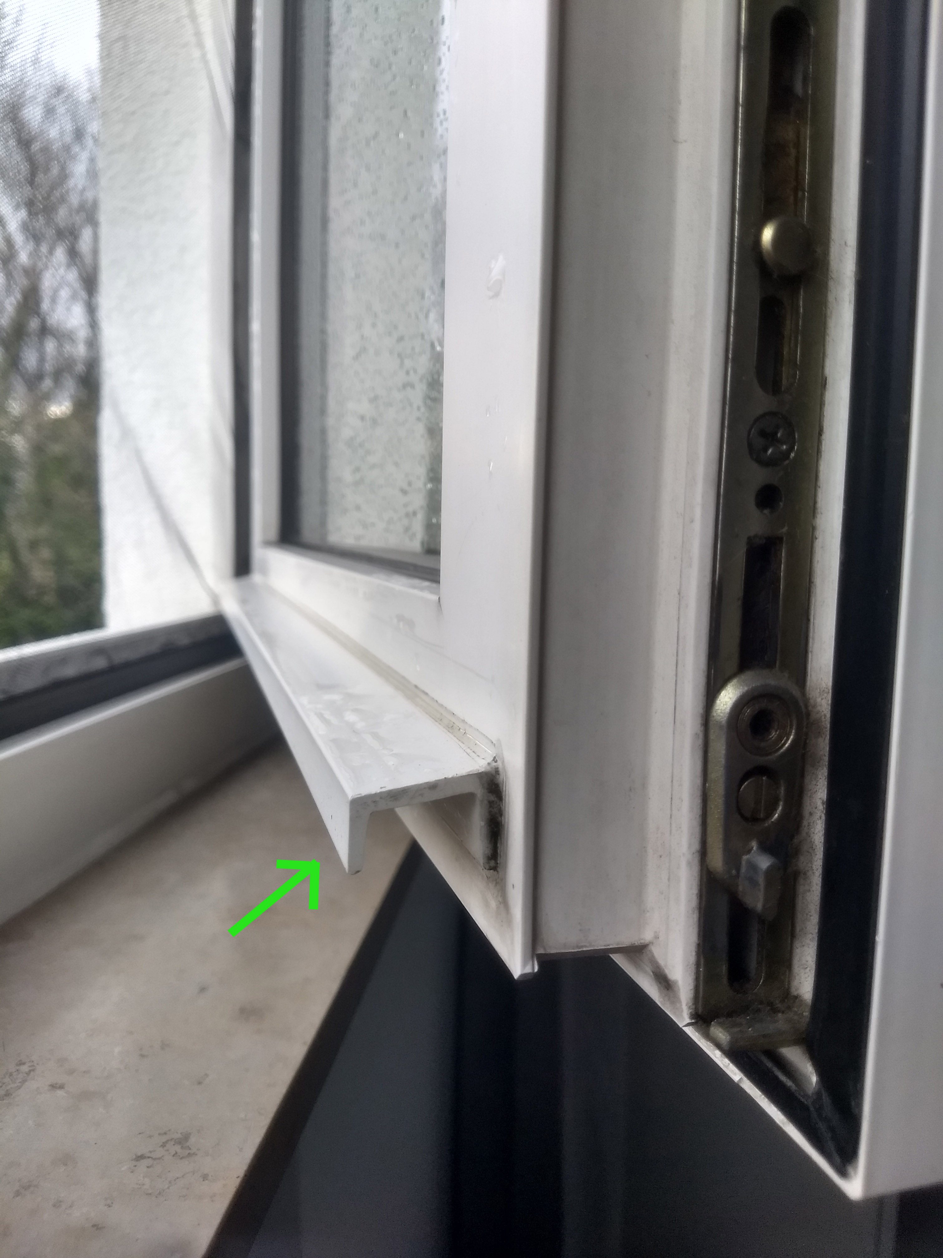 Wie heißt diese Leiste unten am Fenster?