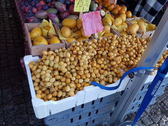 Wie heist diese Gelb-braune Frucht? (Obst, Früchte)