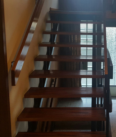 Holztreppe Weiss Streichen Eine Anleitung Mit Allen Schritten