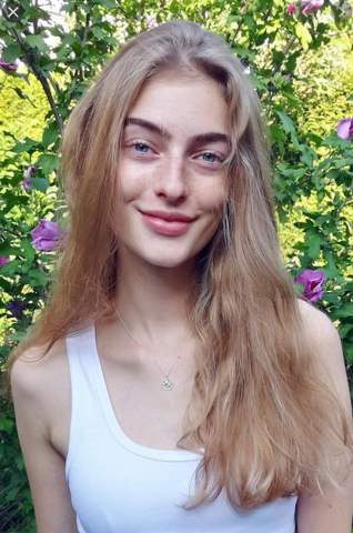 - (Beauty, Umfrage, Aussehen)